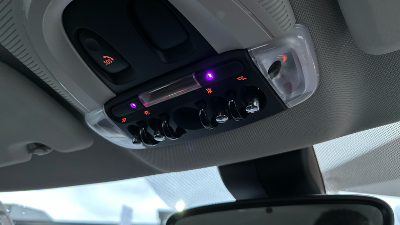 MINI Countryman 1.5 Cooper Classic 5dr Auto [Comfort/Nav+ Pack] Petrol Hatchback